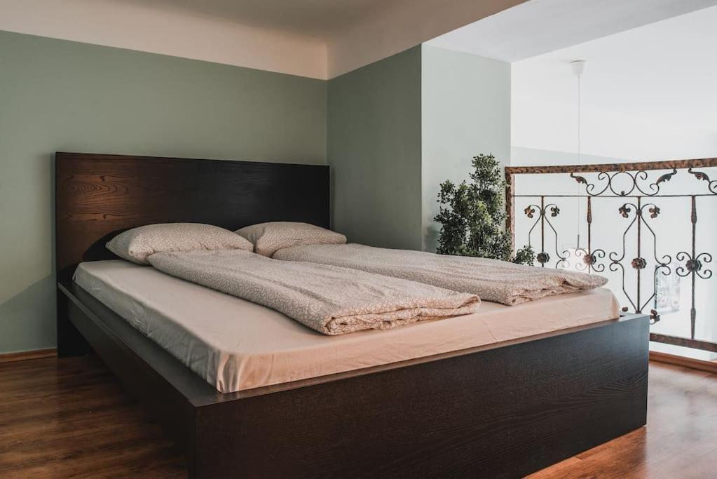 Main Street Apartment / Heart Of Bp Budapest Bagian luar foto